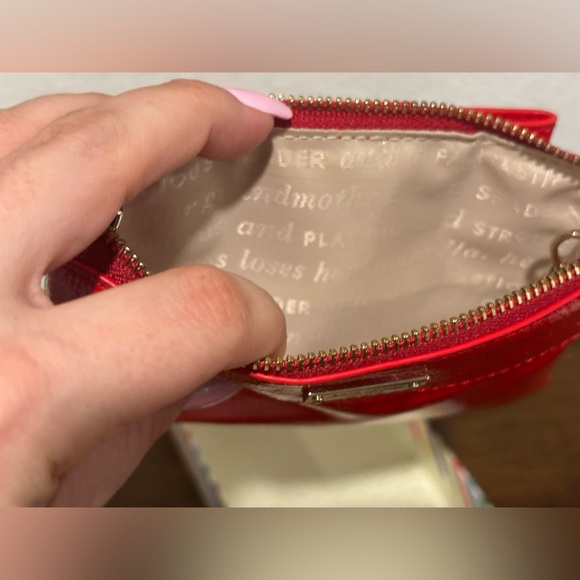 Kate Spade Cherry Red Patent Clutch with Storybook Lining NWOT - Picture 7 of 9
